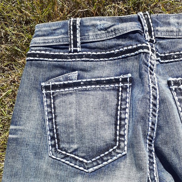 NWT Cowgirl Tuff Black Diamond Jeans W: 27/ L:31 - Picture 14 of 16